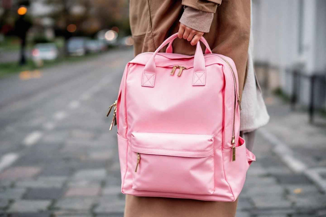 Comment choisir son sac à dos ordinateur pour femme?